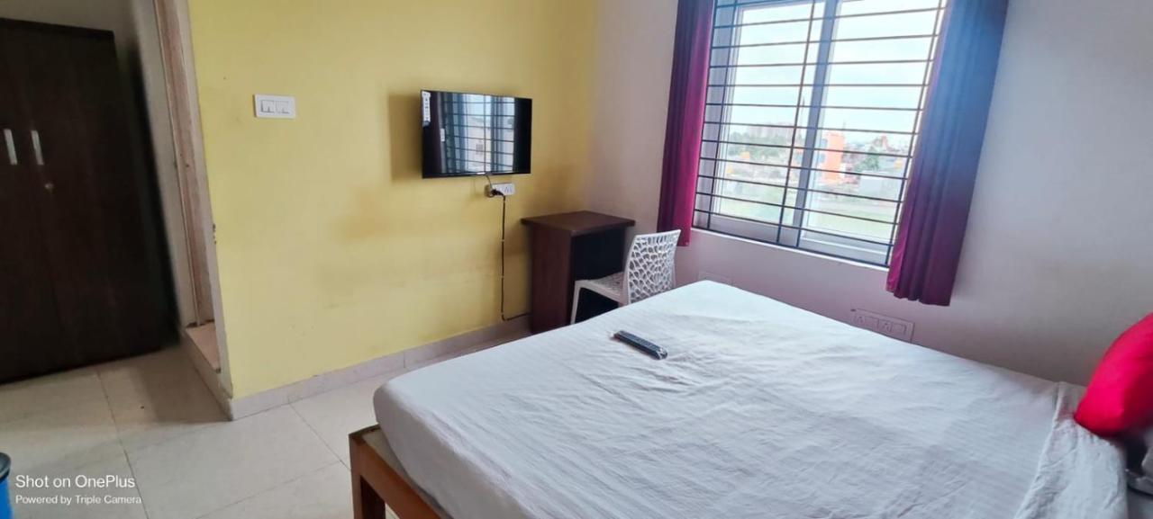 The Bliss Inn Bangalore Exterior photo